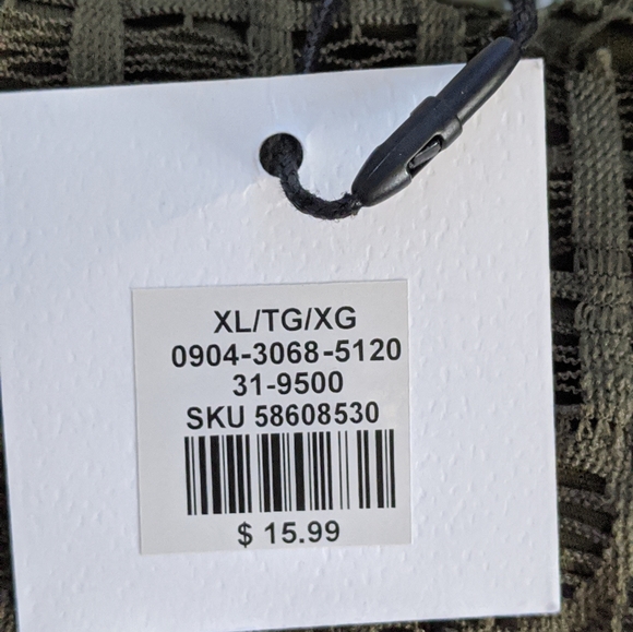 Olive Green Lacy Stretchy Crop Top - Picture 3 of 3